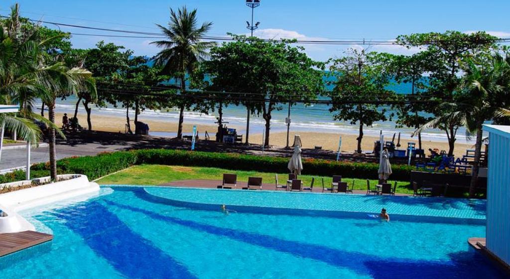 Lpn Park Beach Tour B Jomtien Beach Exterior photo