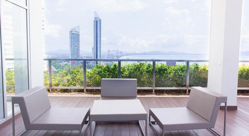 Lpn Park Beach Tour B Jomtien Beach Exterior photo