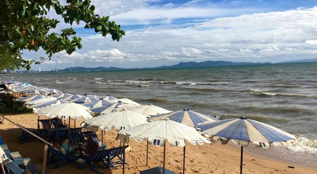 Lpn Park Beach Tour B Jomtien Beach Exterior photo