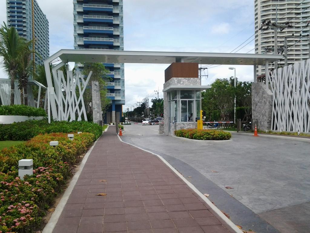 Lpn Park Beach Tour B Jomtien Beach Exterior photo